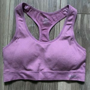 Women’s Sports Bra